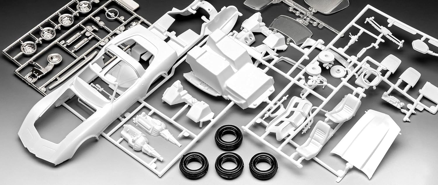 Revell '78 Corvette Indy Pace Car Plastic Model kit 1:24 Scale, Unpainted